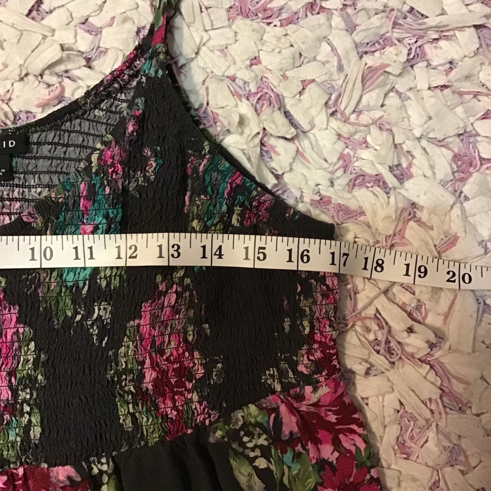 Women's Torrid Black Pink Floral Smocked Camisole Tank Top Plus Size 1X - Picture 7 of 9